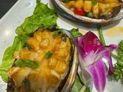 碳烤大鲍鱼-鸭绿江海鲜烧烤大排档(杏林街店)