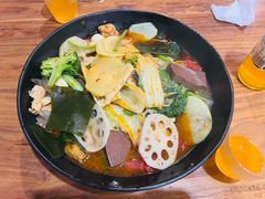 -万记麻辣烫国展总店