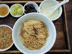 -蟹上黄·蟹黄面·江南糖水(人民广场店)