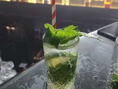 -简奥斯汀·赫本酒吧