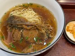 -百年老字号·观振兴蟹黄面·三虾面·苏式面(观前街富仁坊巷店)