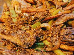 -嘎嘎鸭下巴·爆辣干锅(明教寺店)