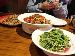 -黄弟大排档·湖南菜·小龙虾·小海鲜(凯旋北路店)