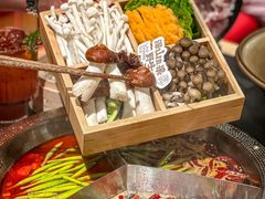 -廖掌柜·重庆鲜货火锅(上海首店)