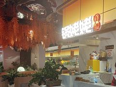 -享遇.锅姥姥牛排海鲜自助(小寨店)