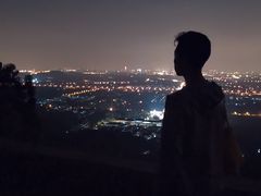 -鬼笑石后山停车场