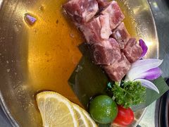 -哈哈碳都·牛肋条无限自助烤肉(台江万达店)