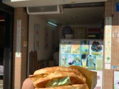 格仔饼夹哈密瓜雪糕-成裕雪糕店(士多店)