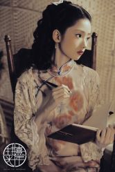 点击看大图 -持熹光年写真体验馆