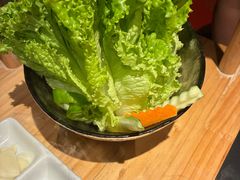 -山川小町·极番烧肉(新地假日广场店)