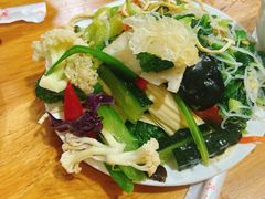-二哥特色砂锅