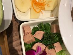 -井格重庆火锅(临平银泰城店)