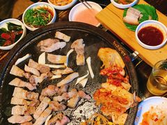 -Dombe豚(黑猪肉街店)