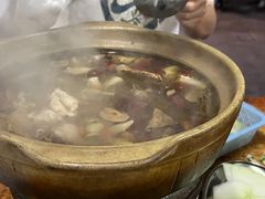-威邵鸡煲(西华路总店)