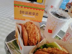 -麦当劳(佛山流行前线店)
