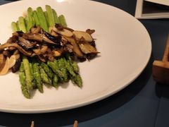 -一坐一忘云南菜(嘉里中心店)
