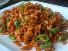 -临江餐馆二楼美食部落