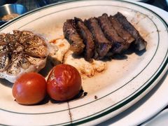 -MONICH牛排融合餐厅(和义大道购物中心店)