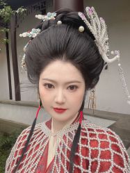 -一揽芳华汉服旗袍体验馆(拙政园店)