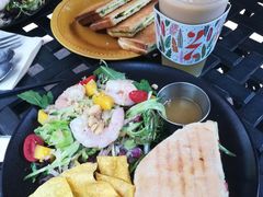 -HELLO 27 意面·沙拉·帕尼尼