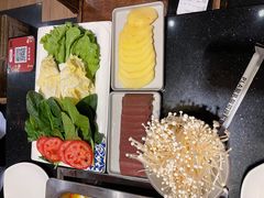 -百年川椒重庆老火锅(光谷店)