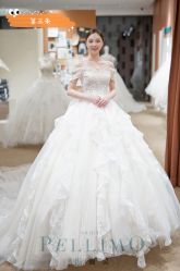 -派丽莫Pellimo原创设计婚纱品牌