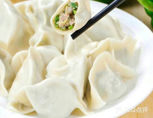 石震东北饺子馆