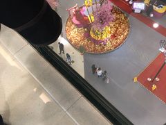 -梅龙镇广场