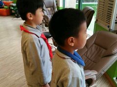 -星视野儿童近视弱视视力训练中心(富荟店)