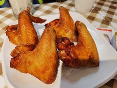 -新大咀港式茶餐厅(宝山万达店)