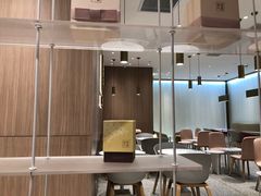 大堂-奈雪的茶(湖滨银泰in77C区PRO店)