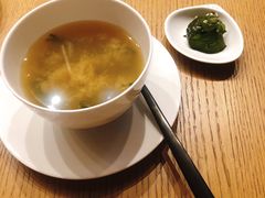 味增汤-丽思卡尔顿·炙焰·铁板烧餐厅