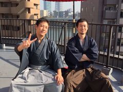 -东京都浅草樱花和服租赁店