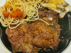 -豪客来牛排(中央花苑店)