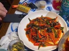 -川流不息·地道川菜·小龙虾(新松江路店)