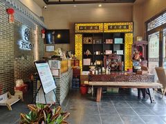-升艾堂·经络·艾灸·气血(成山路店)