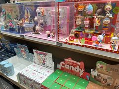 -泡泡玛特POPMART(杭州乐堤港店)