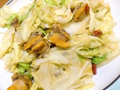 -东来菜馆•手抓海鲜家常菜•海鲜锅贴(鸽子窝店)