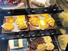 -星巴克臻选(莘庄仲盛店)