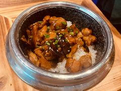 -明洞阿姨·韩式酱蟹烤肉·创意料理(三元桥店)