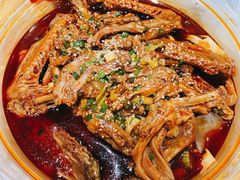 -张大师鸭爪爪特色干锅(南湖店)