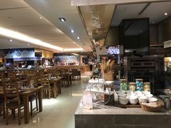 -昆山裕元花园酒店·温莎西餐厅