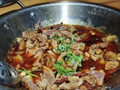 -大众跷脚牛肉馆·非遗传承单位(峨眉山店)