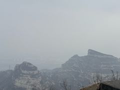 -抱犊寨风景区