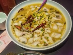 -粉墨特色菜·烧烤音乐酒馆