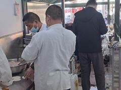 -黄阿姨锅贴大王(万航渡路店)