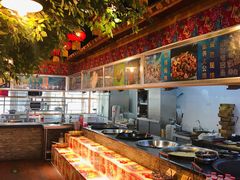 自助取餐区-靠山屯东北农家菜(八龙桥雅苑店)