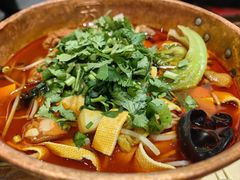 -成都你六姐·牛肉冒菜(城市集市合生汇店)