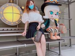 -泡泡玛特POPMART(蓝色港湾店)