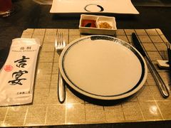 餐具摆设-仙桐吉宴铁板烧·精致料理
